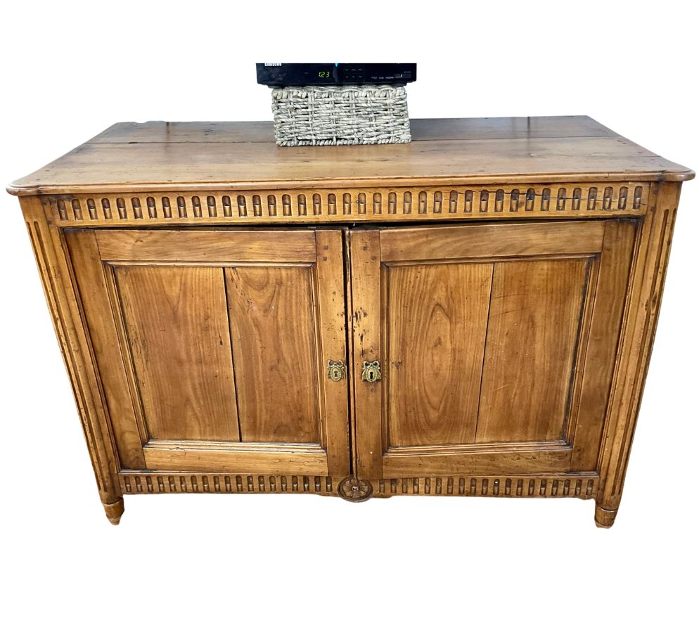 FRENCH PRODENCIAL OAK BUFFET Late 19th Century